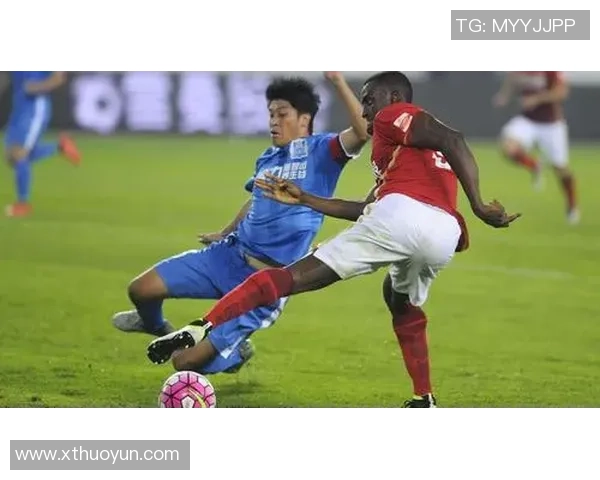 深圳与广州恒大精彩对决视频回顾球迷热议赛场瞬间与战术分析